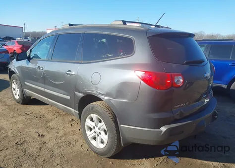 2009 Chevrolet Traverse Ls z USA, uszkodzony, nr VIN 1GNER13D69S171571